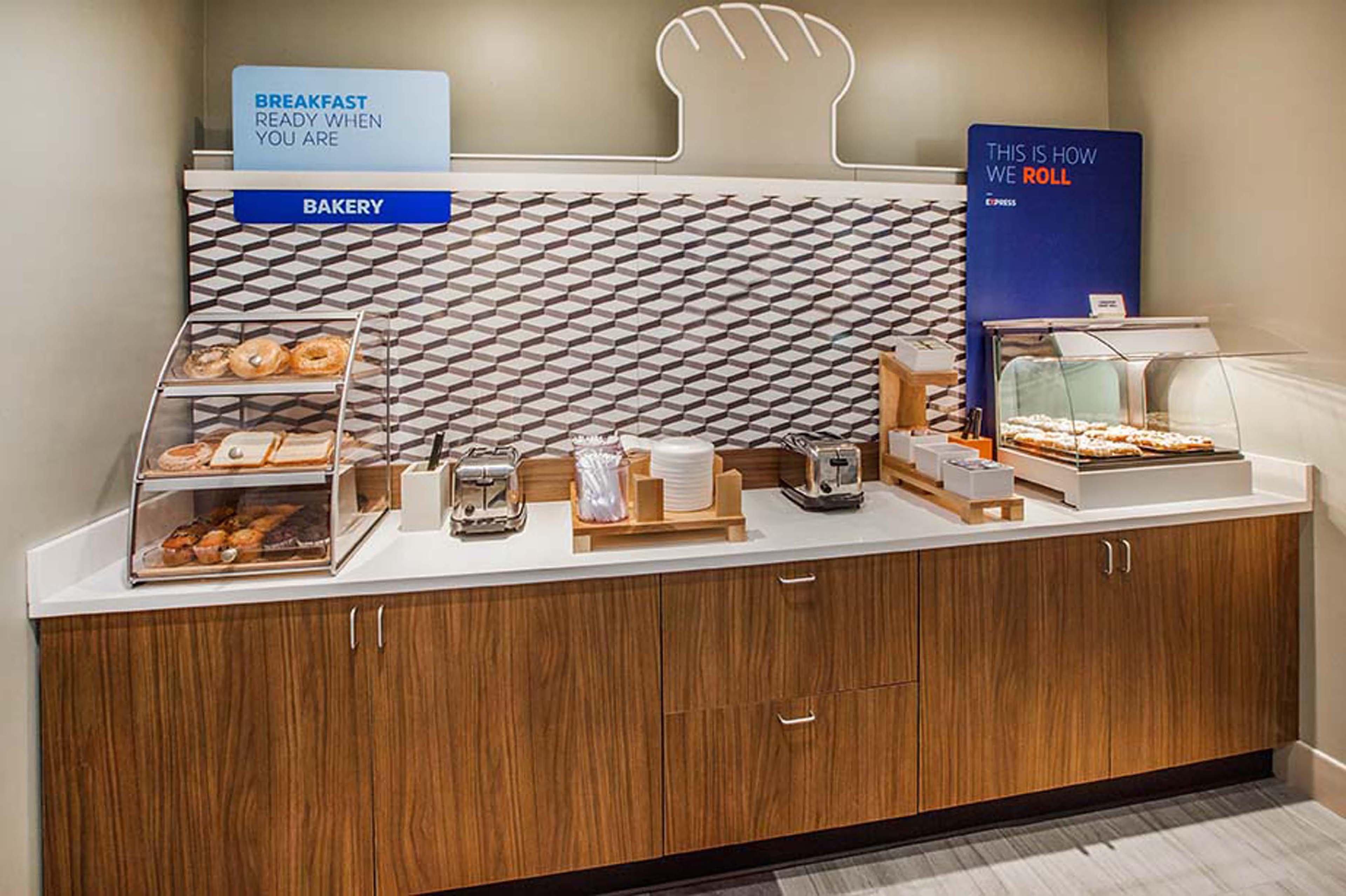 Holiday Inn Express Jackson By Ihg Dış mekan fotoğraf
